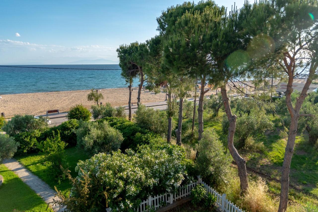 Dimi Seafront Apartment By Rentals Pro Services - Néa Moudaniá Eksteriør bilde