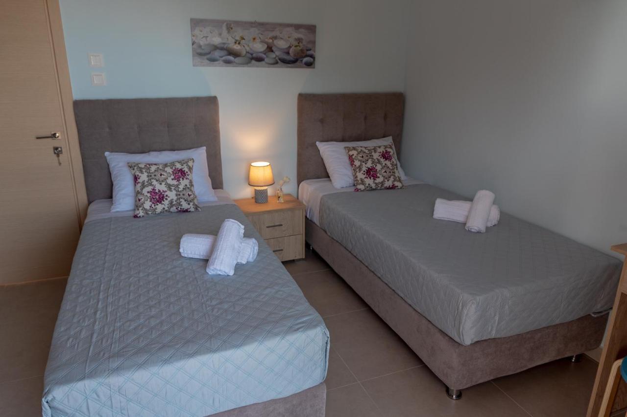 Dimi Seafront Apartment By Rentals Pro Services - Néa Moudaniá Eksteriør bilde